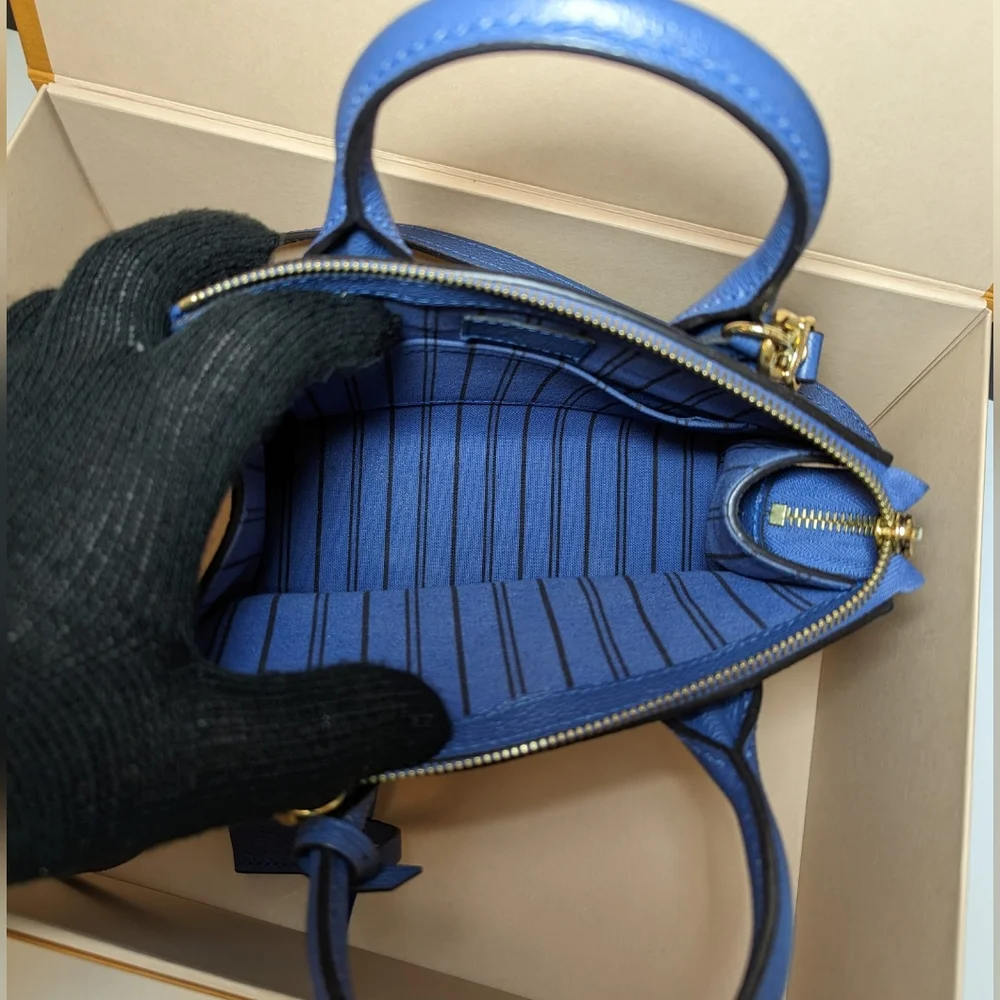 ✨️💎pristine! Authentic Louis Vuitton pont neuf mini Empreinte. Like new. - Picture 10 of 16